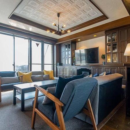 Sanacion Motomachi 7 なんばで150平米の広々空間 最大14名 Netflix見れます Apartment Osaka Exterior photo