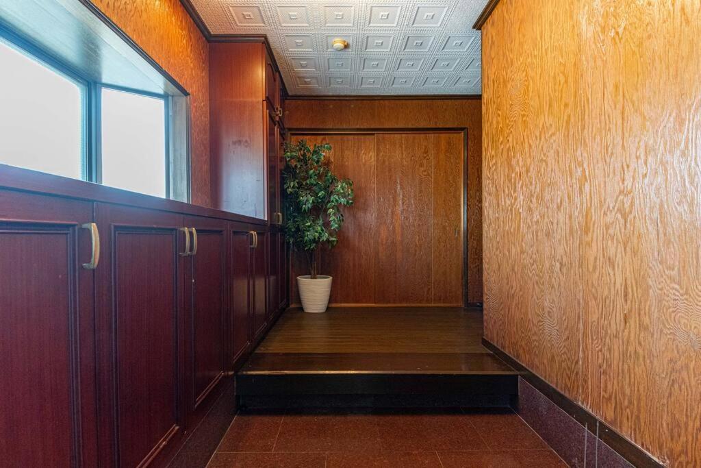 Sanacion Motomachi 7 なんばで150平米の広々空間 最大14名 Netflix見れます Apartment Osaka Exterior photo